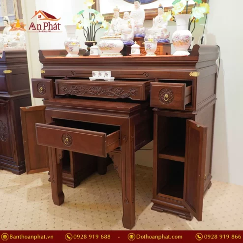 Bàn thờ nhập khẩu thờ Phật và gia tiên