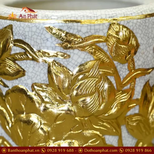 bat huong dat vang men ran hoa sen dap noi bat trang dt68900011