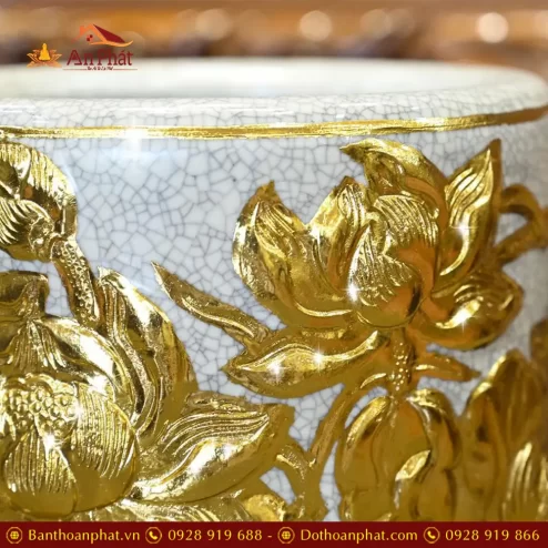 bat huong dat vang men ran hoa sen dap noi bat trang dt68900012