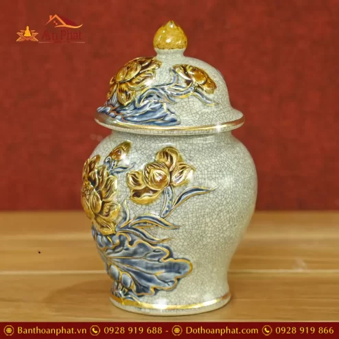 choe tho hoa sen men ran dap noi bat trang ve vang dt74300005