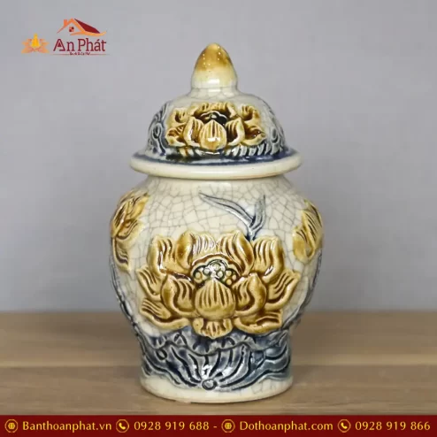 choe tho men ran bat trang dap noi hoa sen dt75100004