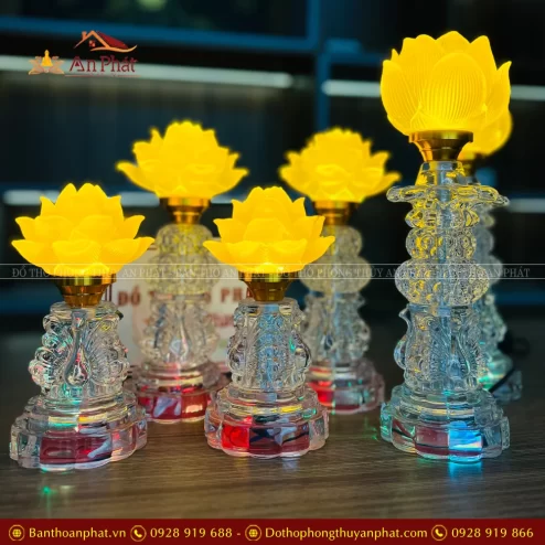 Mẫu đèn thờ hoa sen lưu ly bông nở, bông cụp