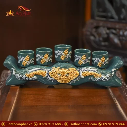 ky chen ngai xanh dap noi gom su bat trang dt79000005