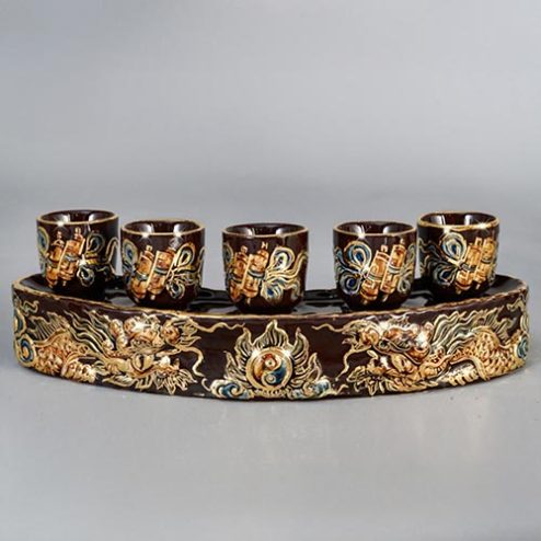 Kỷ Chén Tròn Nâu Men Đắp Nổi Vẽ Vàng Cao Cấp DT802