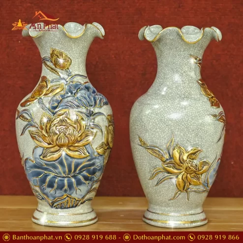 lo hoa gom su bat trang dap noi hoa sen ve vang dt71000005