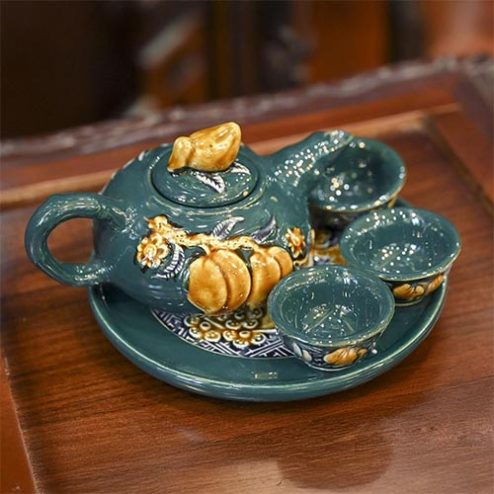 Bộ Ấm Chén Thờ Bát Tràng Men Màu Xanh Đắp Nổi DT843