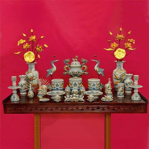 Bộ Đồ Thờ Cao Cấp Gia Tiên Bát Tràng Đắp Nổi BDT122