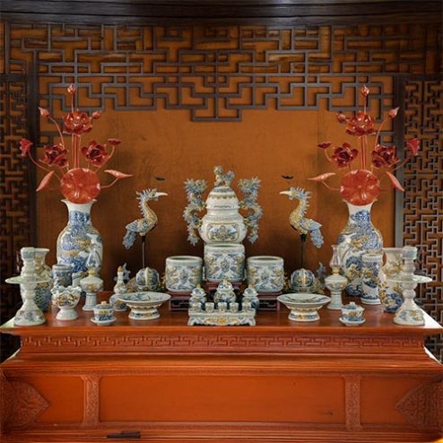 Bộ Đồ Thờ Gia Tiên Bát Tràng Men Rạn Đắp Nổi BDT118