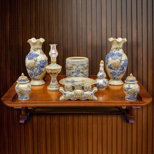 Bộ Đồ Thờ Cho Bàn Thờ Treo Tường Men Hoàng Thổ Đắp Nổi BDT188