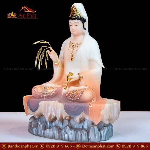 Tượng Phật Quan Âm thờ trong nhà