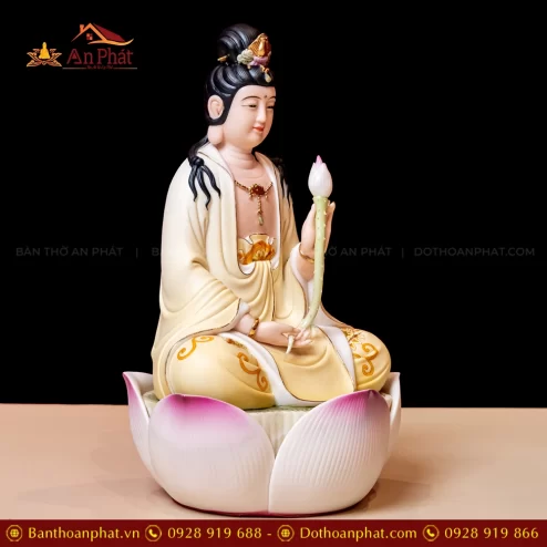 Tượng Đại Thế Chí Bồ Tát đẹp bằng đá