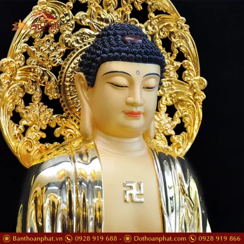 bo tuong ta ba tam thanh dat vang an bao dang ngoi t235100005