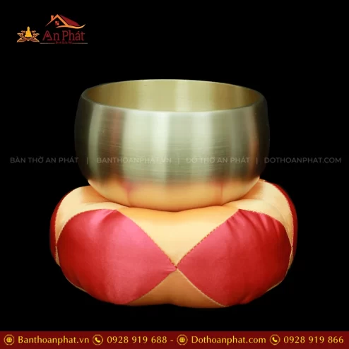 Mua chuông mõ tụng kinh