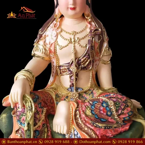 tuong phat ba quan am ngoi tu tai nam hai tu bi composite ve gam nhap khau t272500001