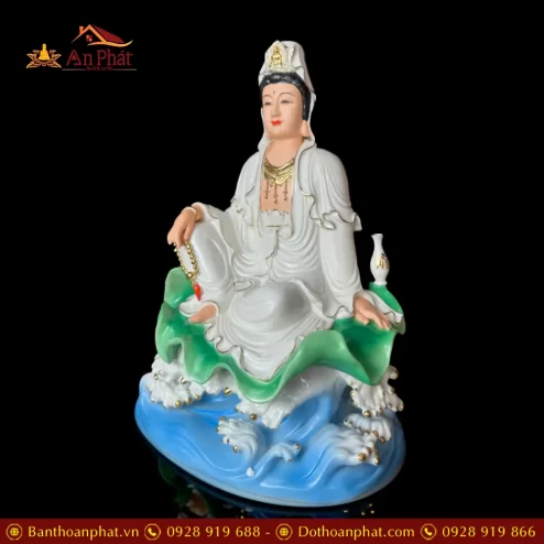 tuong phat ba quan am ngoi tu tai su nhap khau de la sen song bien t272400002