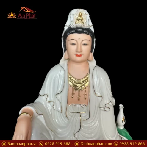 tuong phat ba quan am ngoi tu tai su nhap khau de la sen song bien t272400005