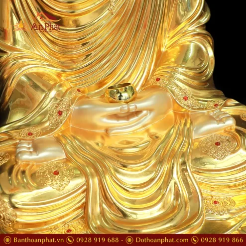 tuong phat thich ca mau ni tinh tam dat vang an bao bang dong cao cap t260900004