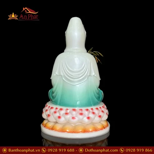 tuong quan am bo tat bot da son mau xanh dang ngoi dai sen 3 tang t260300005