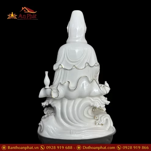 tuong quan am tu tai su trang vien vang dang ngoi t272300002